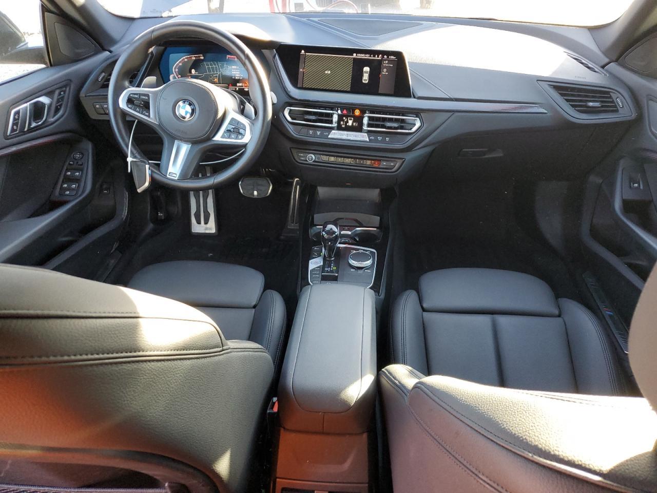 2021 BMW Seria 2 - zdjęcie 8