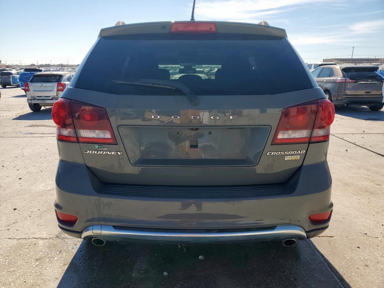 2019 Dodge Journey Crossroad - zdjęcie 6