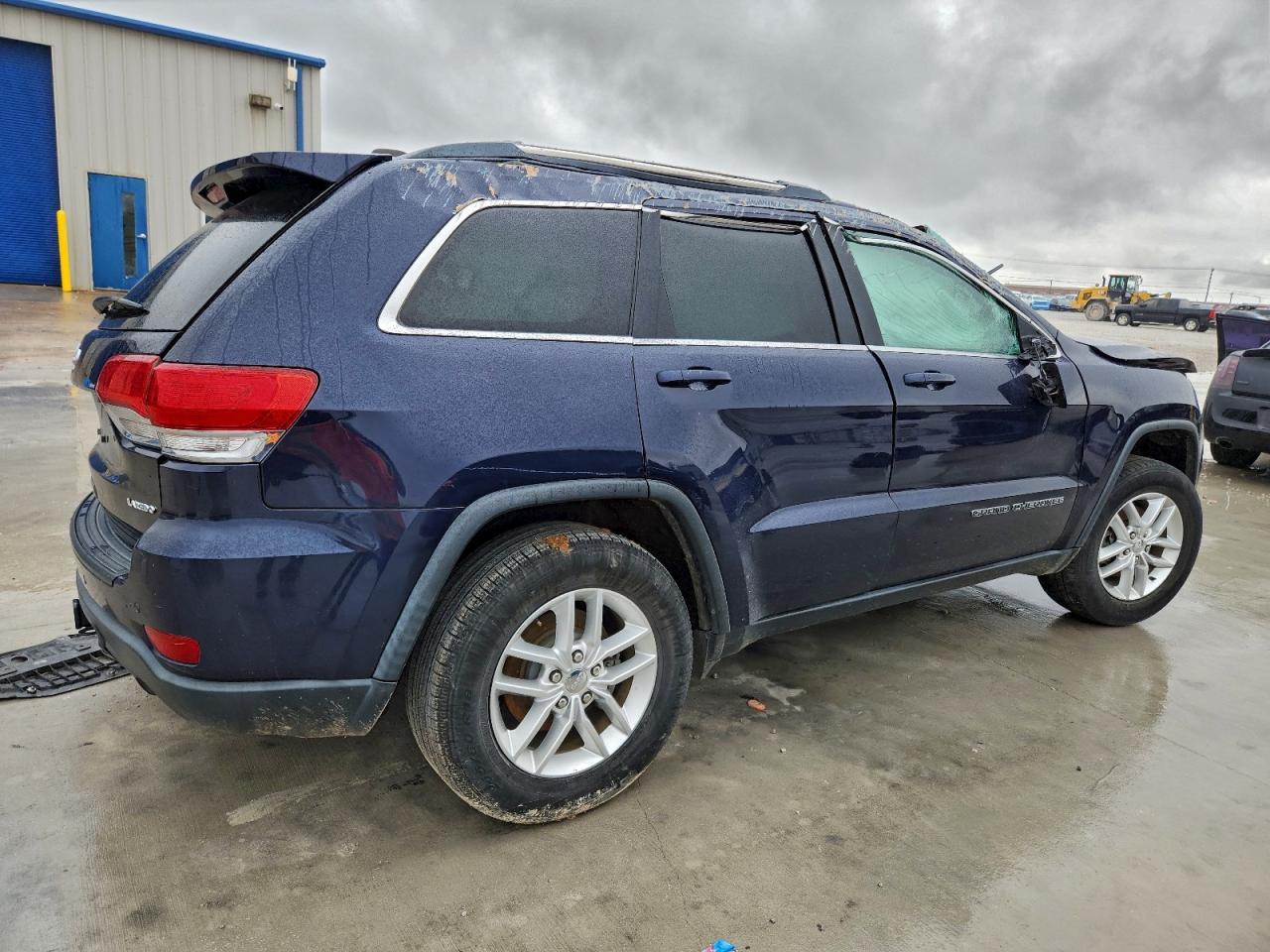 2017 Jeep Grand Cherokee Laredo - zdjęcie 3