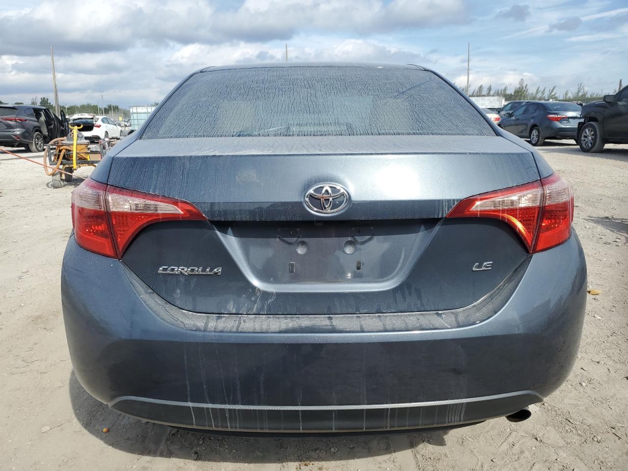 2019 Toyota Corolla - zdjęcie 6