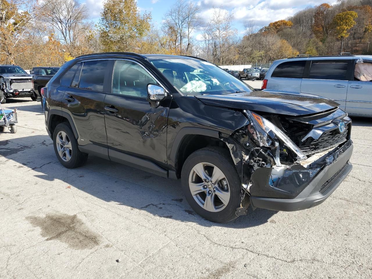 2022 Toyota RAV 4 - zdjęcie 4