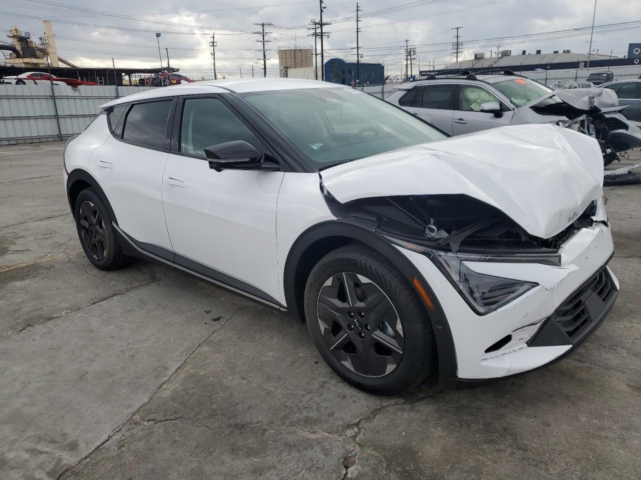 2025 Kia Ev6 Light - zdjęcie 4