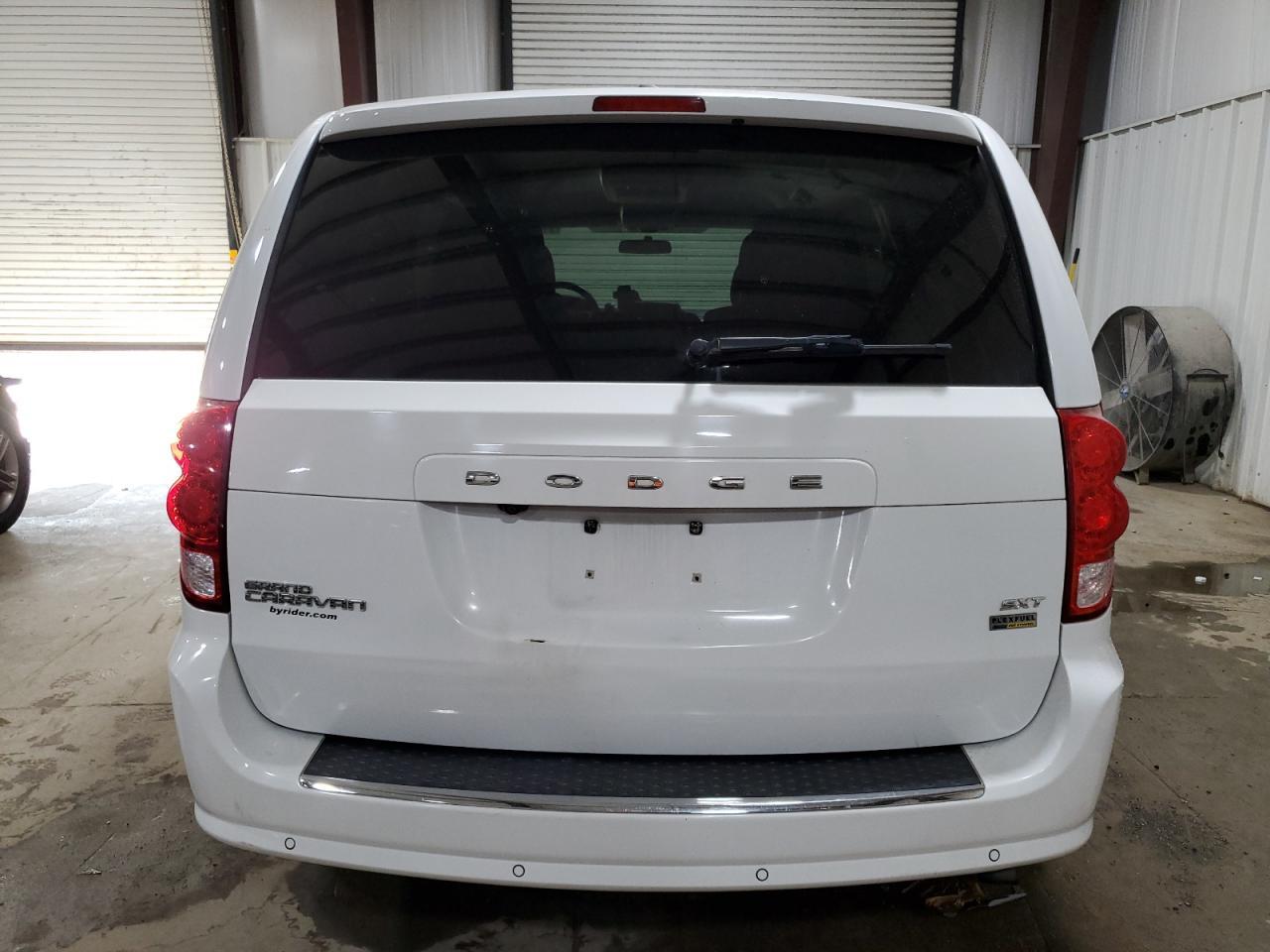 2014 Dodge Grand Caravan Sxt - zdjęcie 6