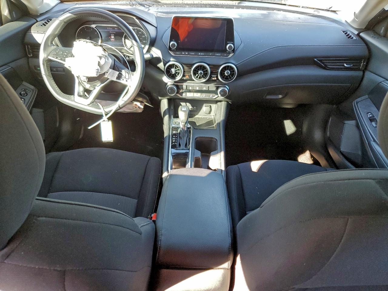 2022 Nissan Sentra Sv - zdjęcie 8
