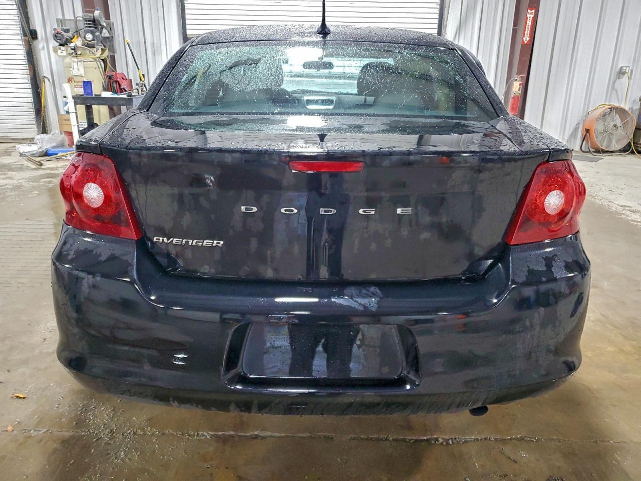 2014 Dodge Avenger - zdjęcie 6