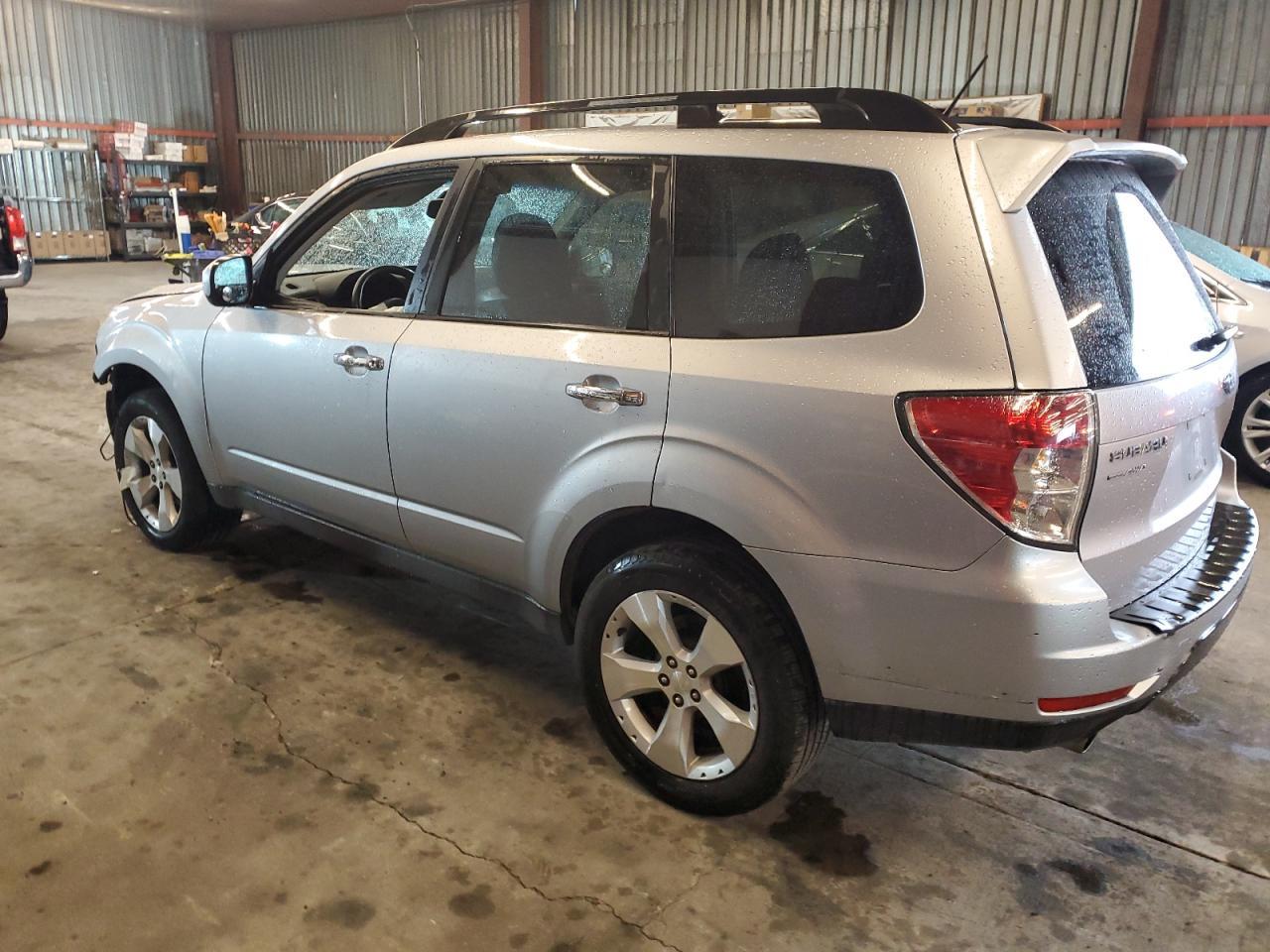 2013 Subaru Forester - zdjęcie 2