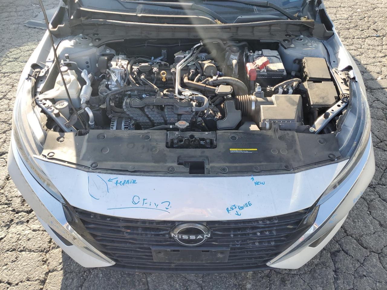 2024 Nissan Altima - zdjęcie 11