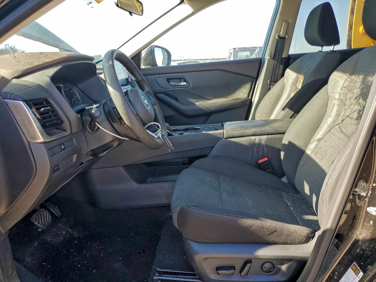 2021 Nissan Rogue Sv - zdjęcie 7