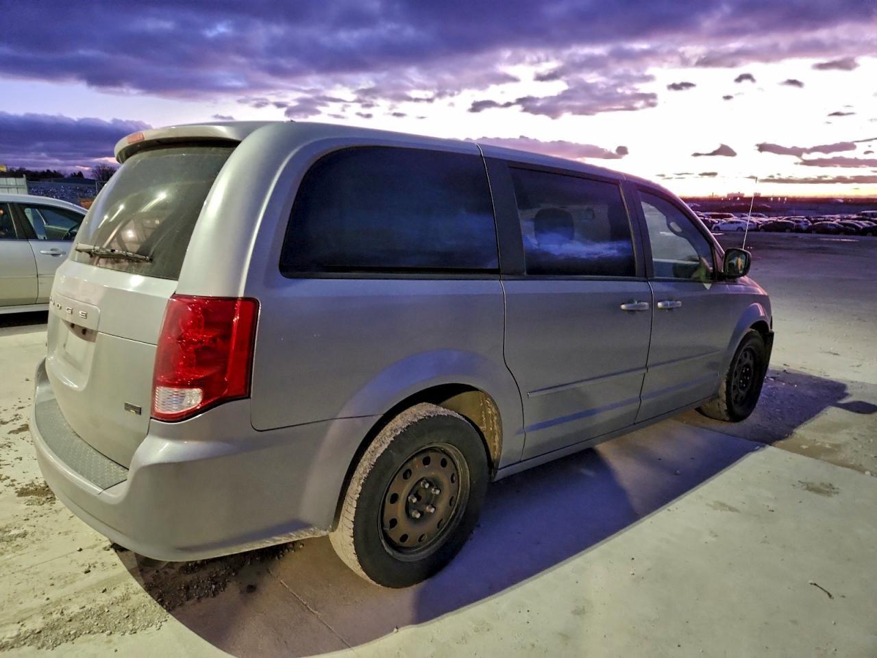 2014 Dodge Grand Caravan Se - zdjęcie 3