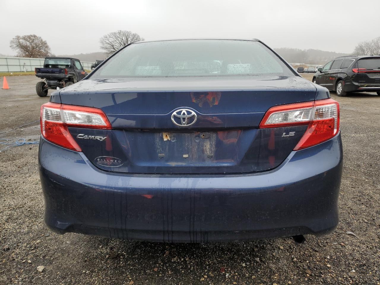 2014 Toyota Camry - zdjęcie 6