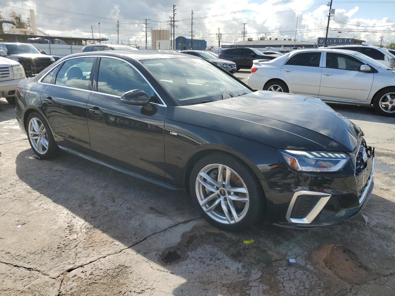 2024 Audi A4 Premium 45 - zdjęcie 4