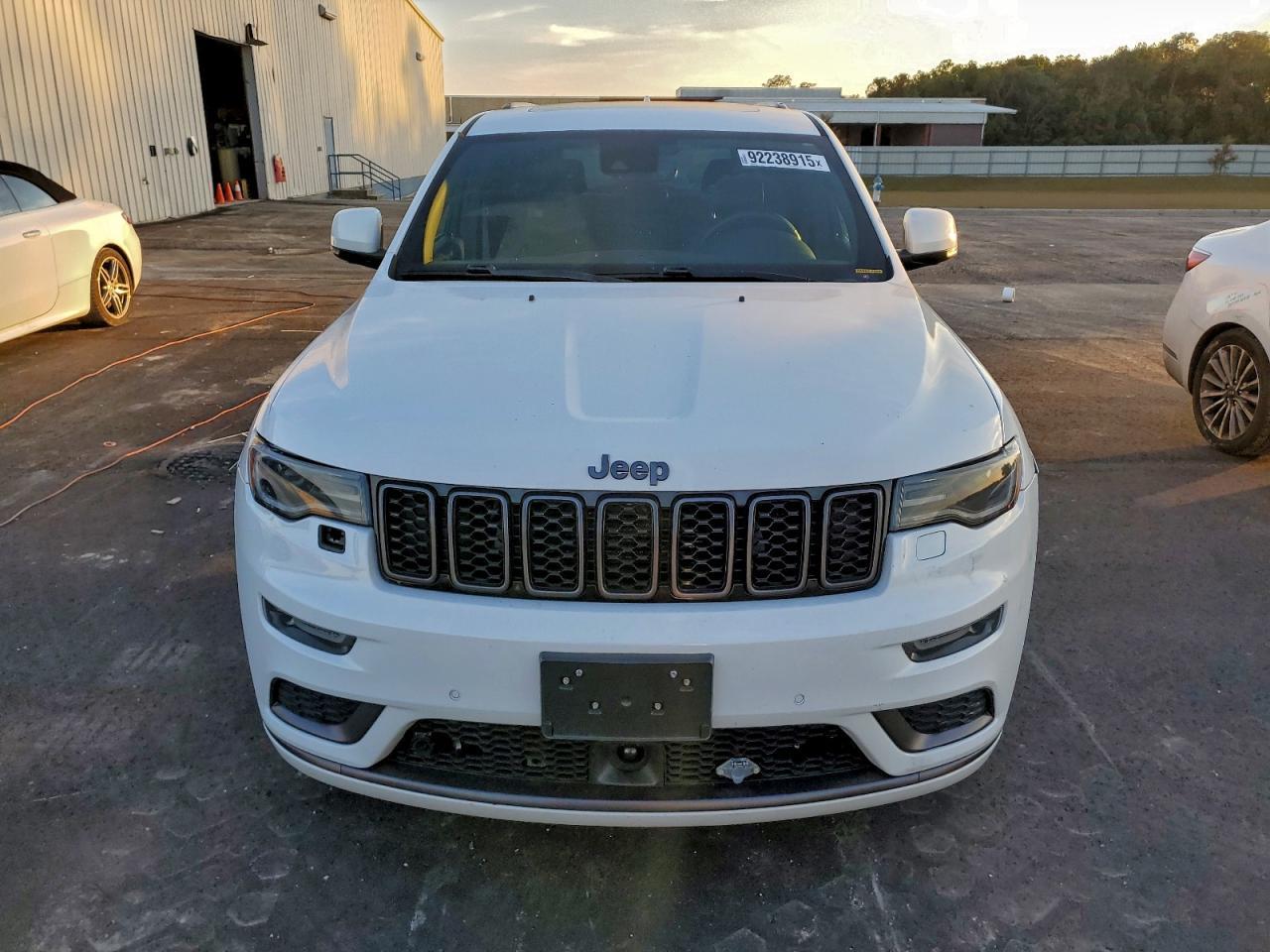 2019 Jeep Grand Cherokee - zdjęcie 5