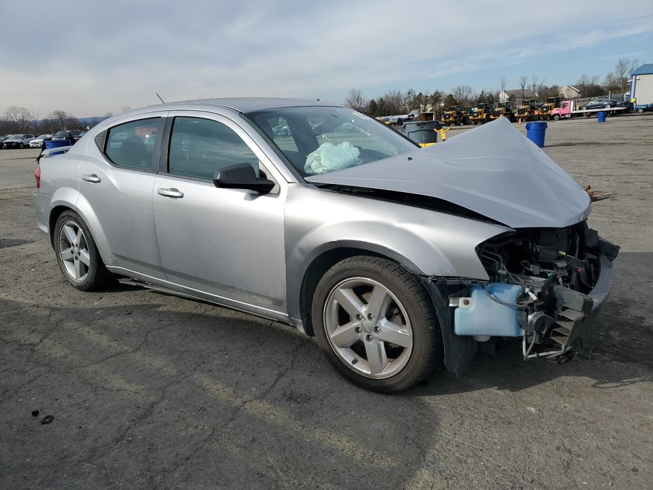 2013 Dodge Avenger - zdjęcie 4