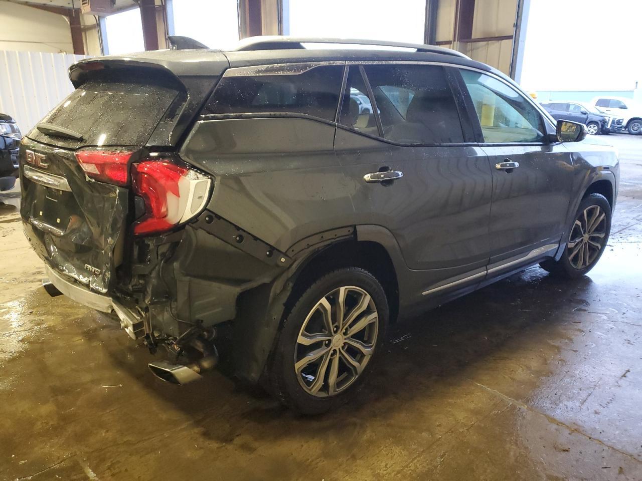 2019 GMC Terrain - zdjęcie 3