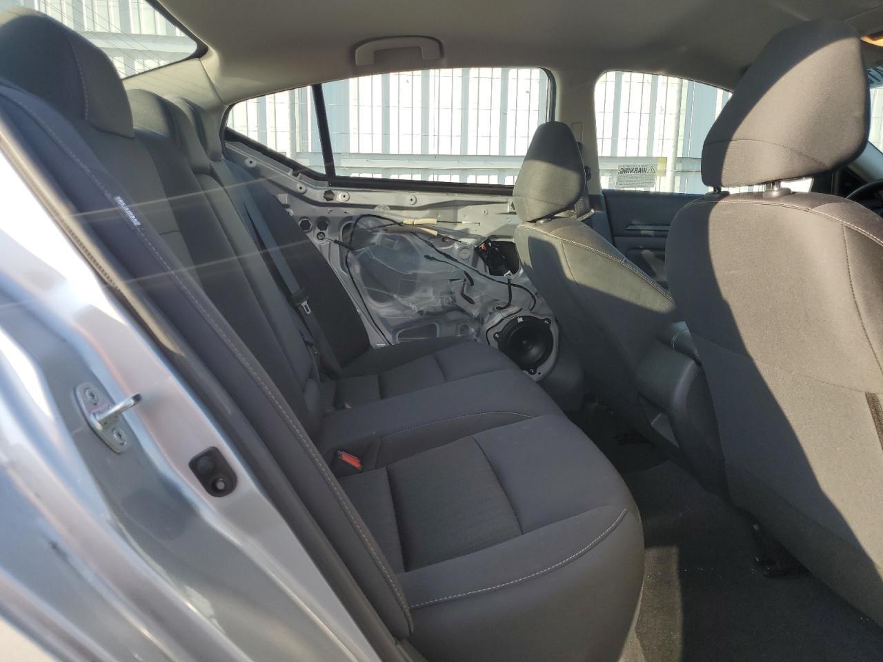 2024 Nissan Altima - zdjęcie 10