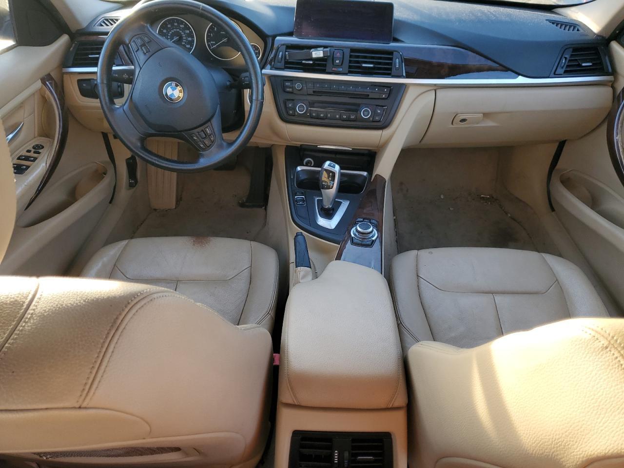 2013 BMW 3 Series - zdjęcie 8