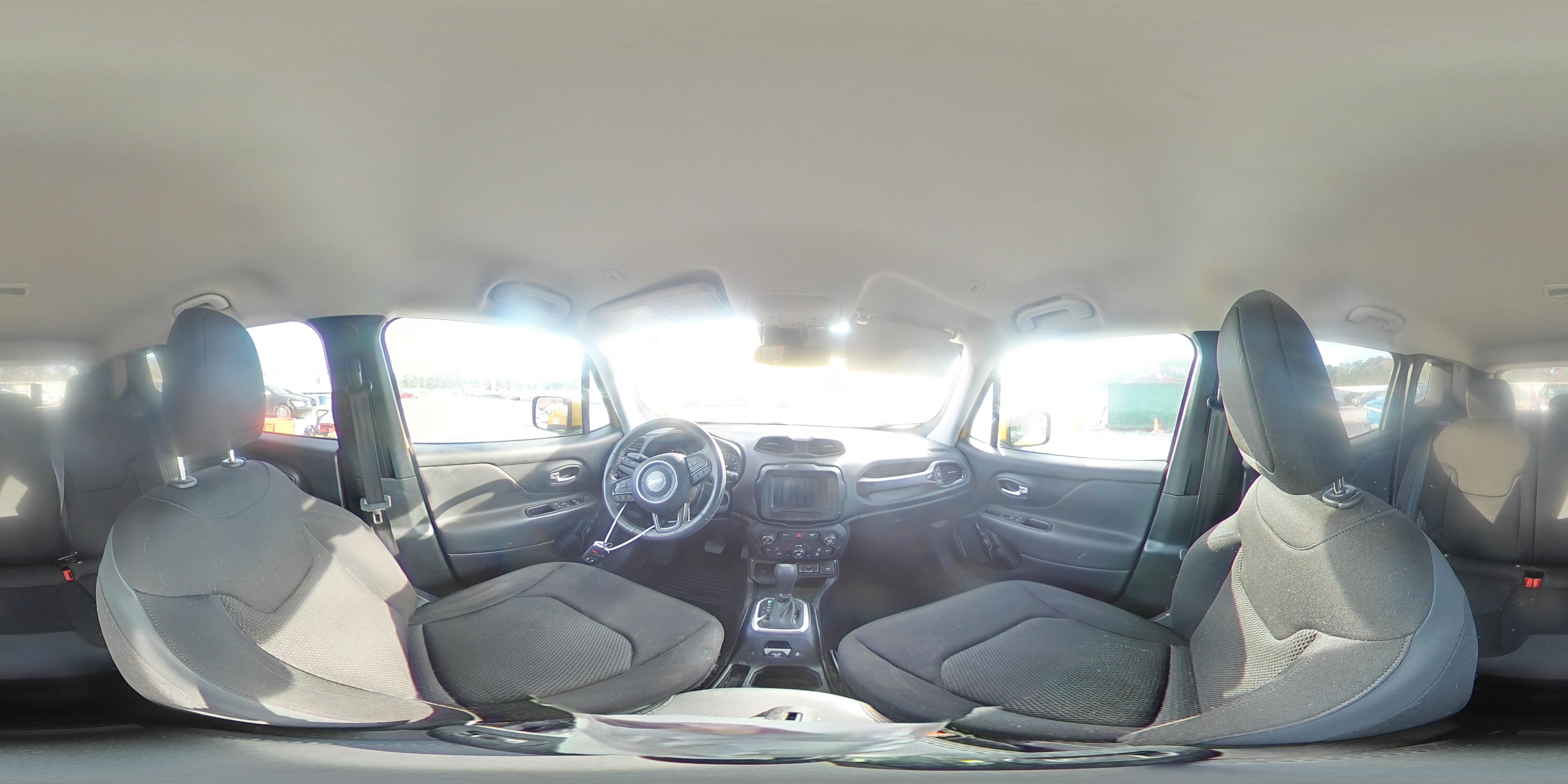 2018 Jeep Renegade - zdjęcie 15