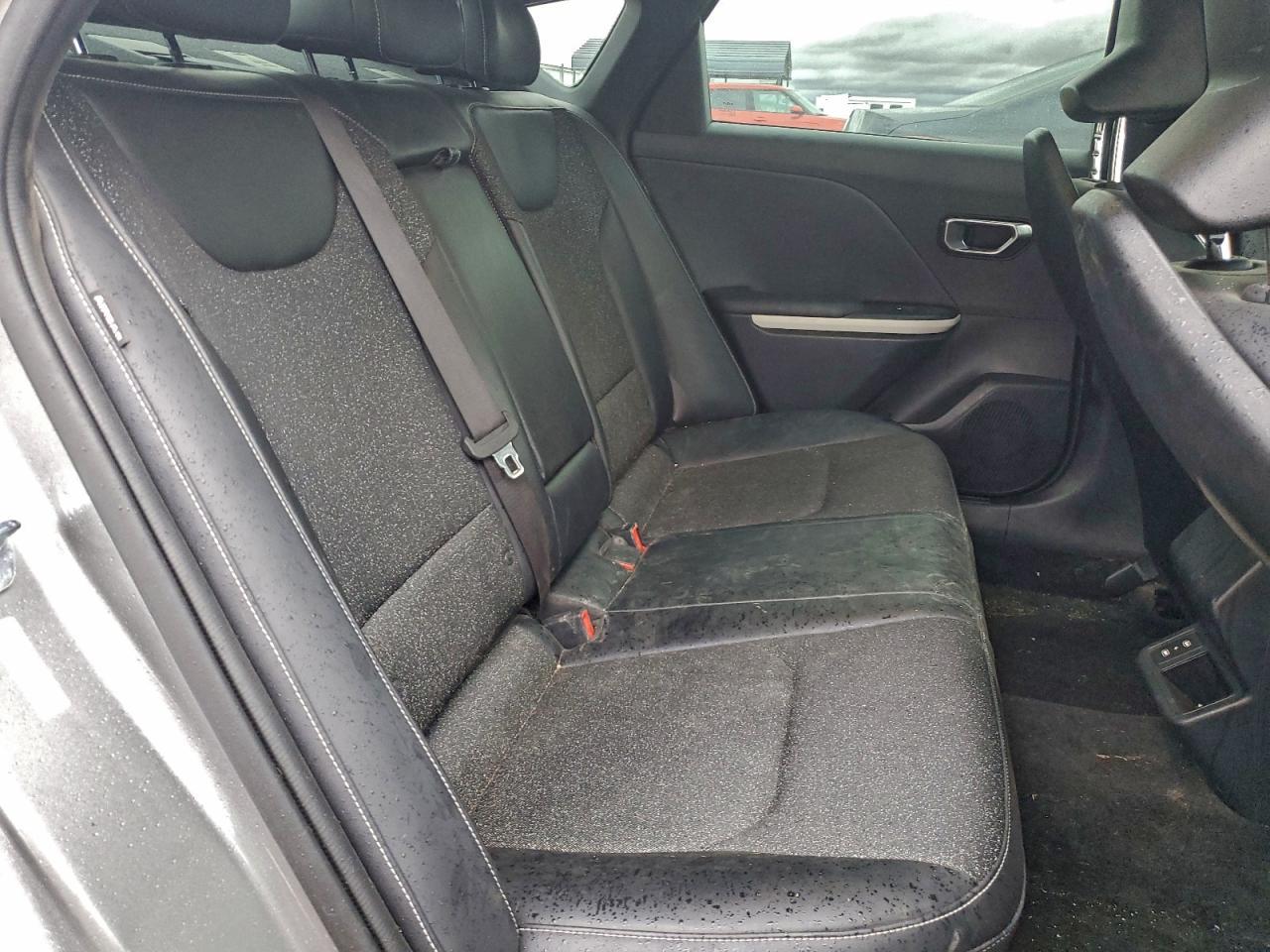 2025 Kia K4 Gt Line - zdjęcie 10