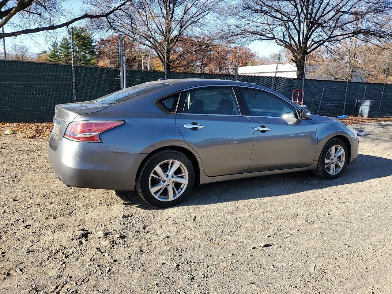 2014 Nissan Altima - zdjęcie 3