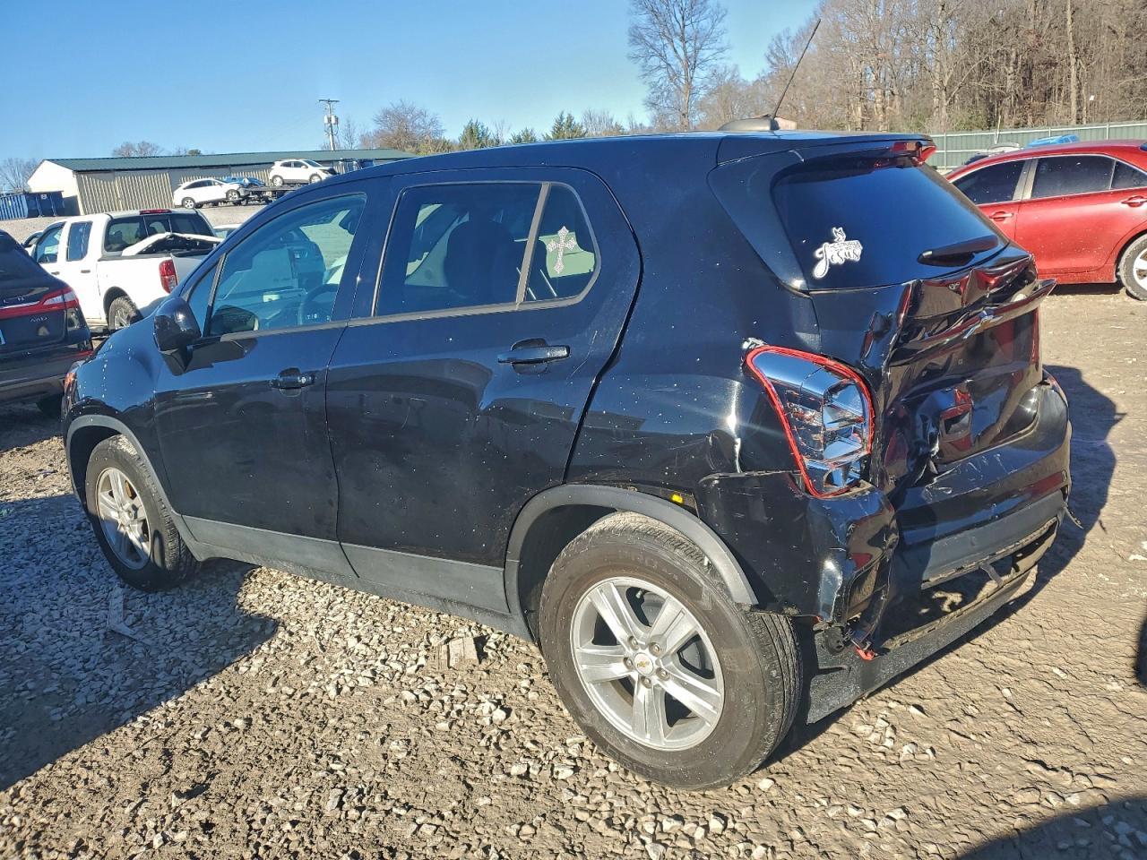 2020 Chevrolet Trax Ls - zdjęcie 2
