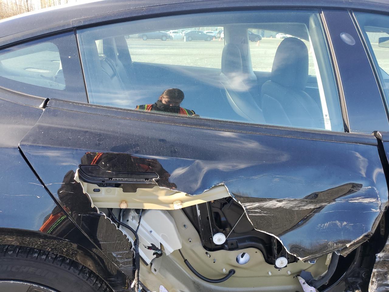 2022 Tesla Model 3 - zdjęcie 10