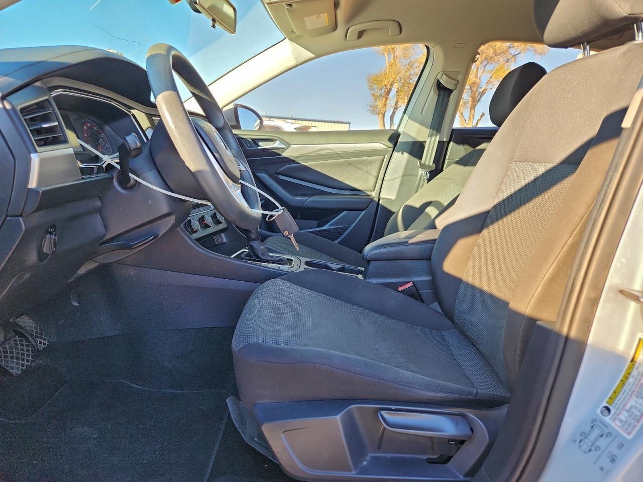 2019 Volkswagen Jetta - zdjęcie 7