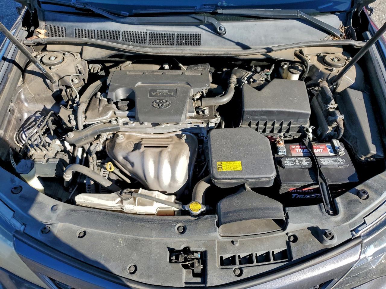 2014 Toyota Camry - zdjęcie 11