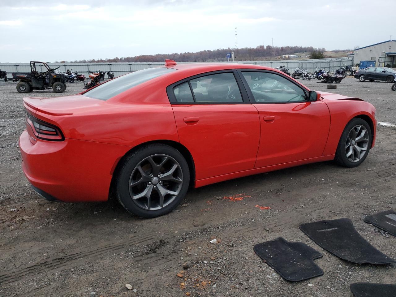 2016 Dodge Charger Sxt - zdjęcie 3