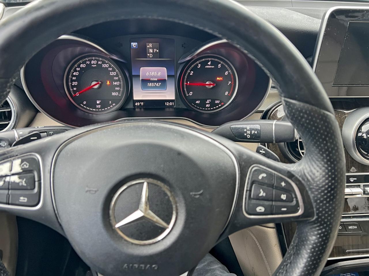 2016 Mercedes-Benz GLC - zdjęcie 7