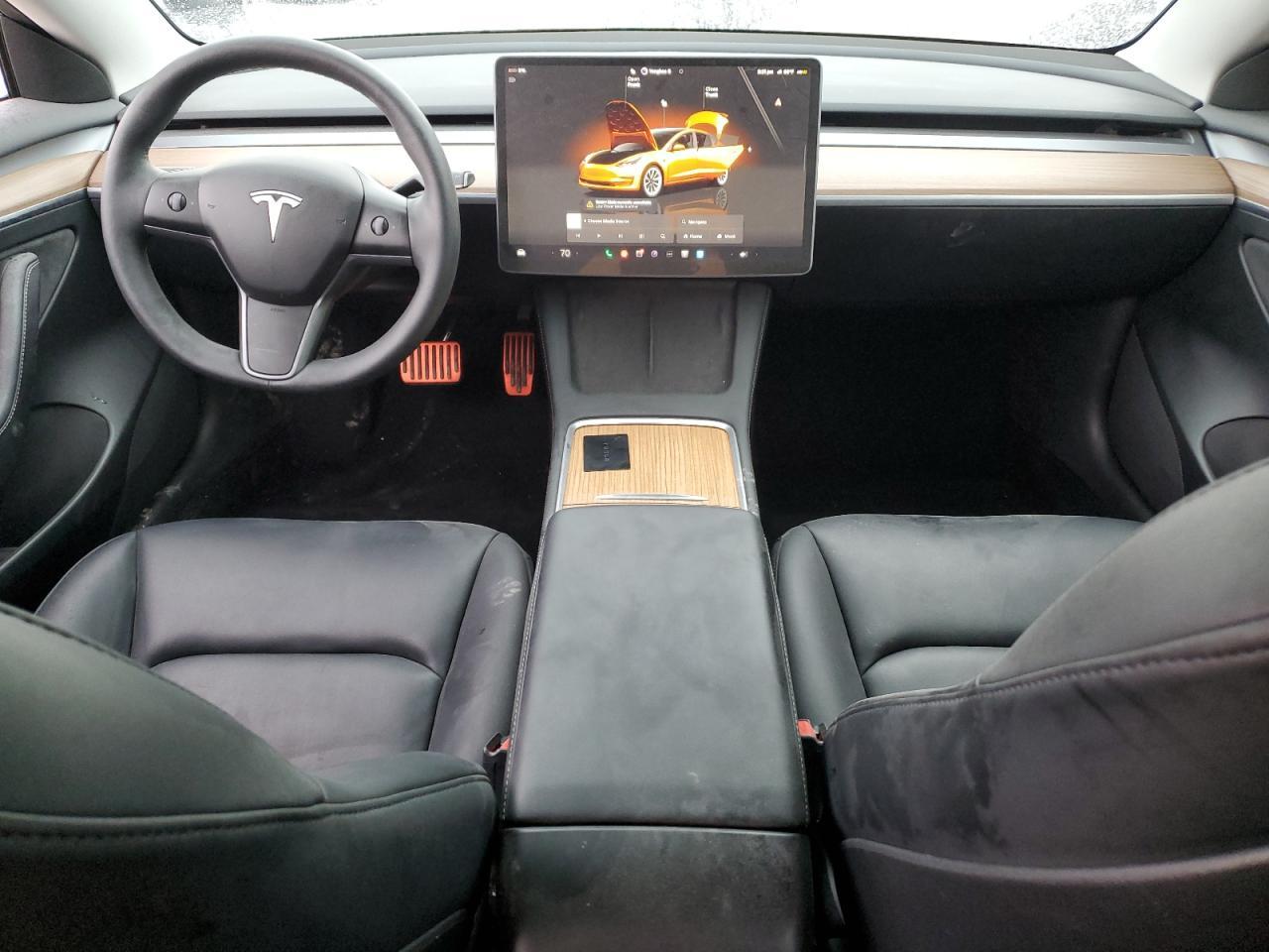 2023 Tesla Model 3 - zdjęcie 8