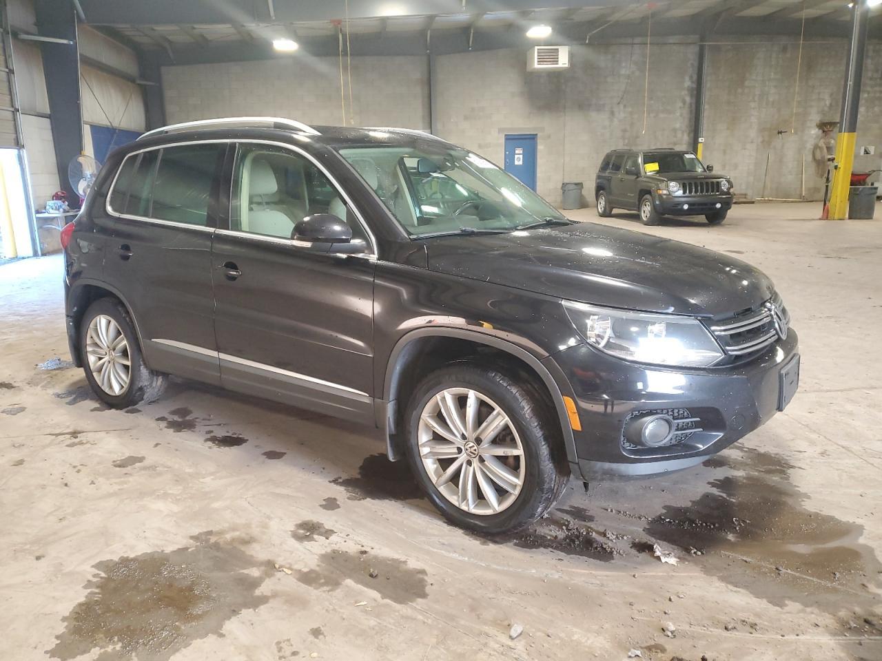 2014 Volkswagen Tiguan - zdjęcie 4