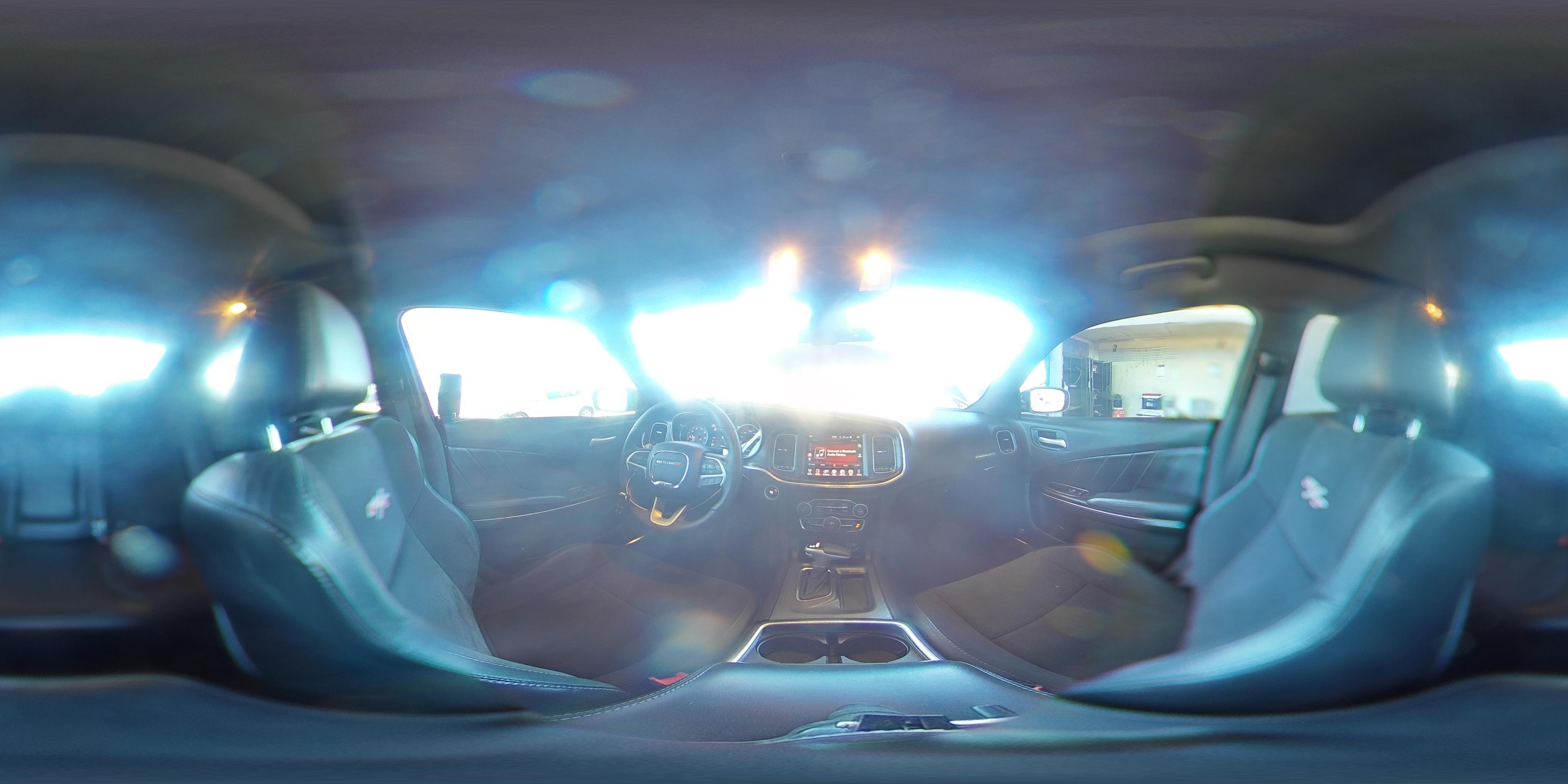 2016 Dodge Charger - zdjęcie 14