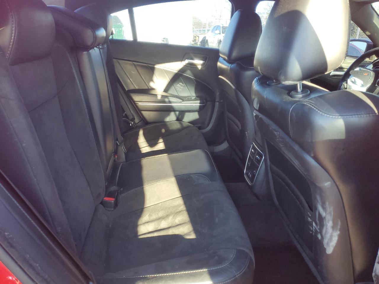 2016 Dodge Charger R/T - zdjęcie 10