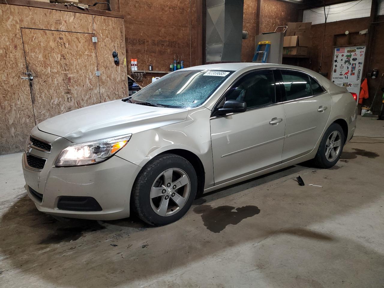 2013 Chevrolet Malibu Ls - zdjęcie główne