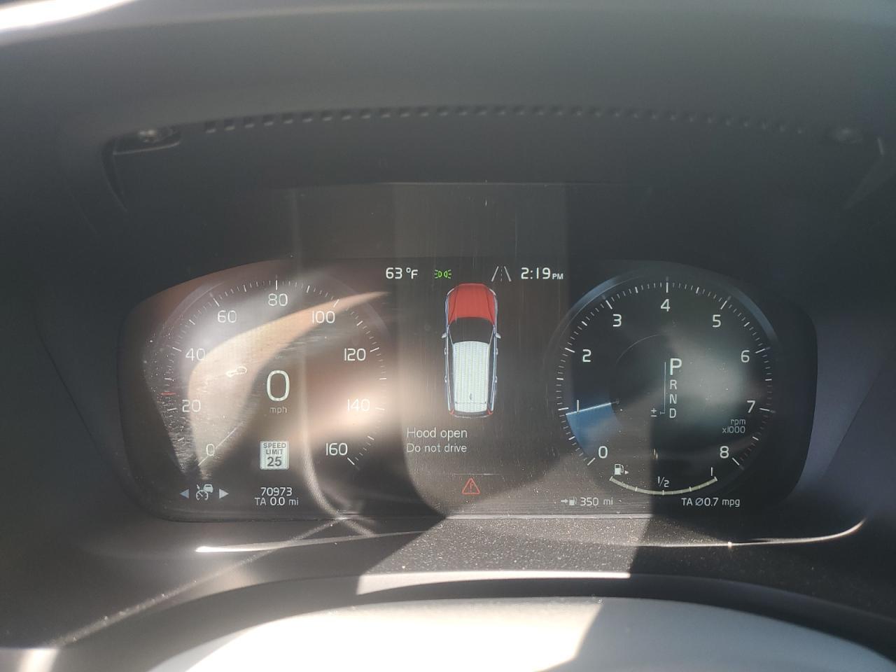 2020 Volvo V60 T5 Momentum - zdjęcie 9