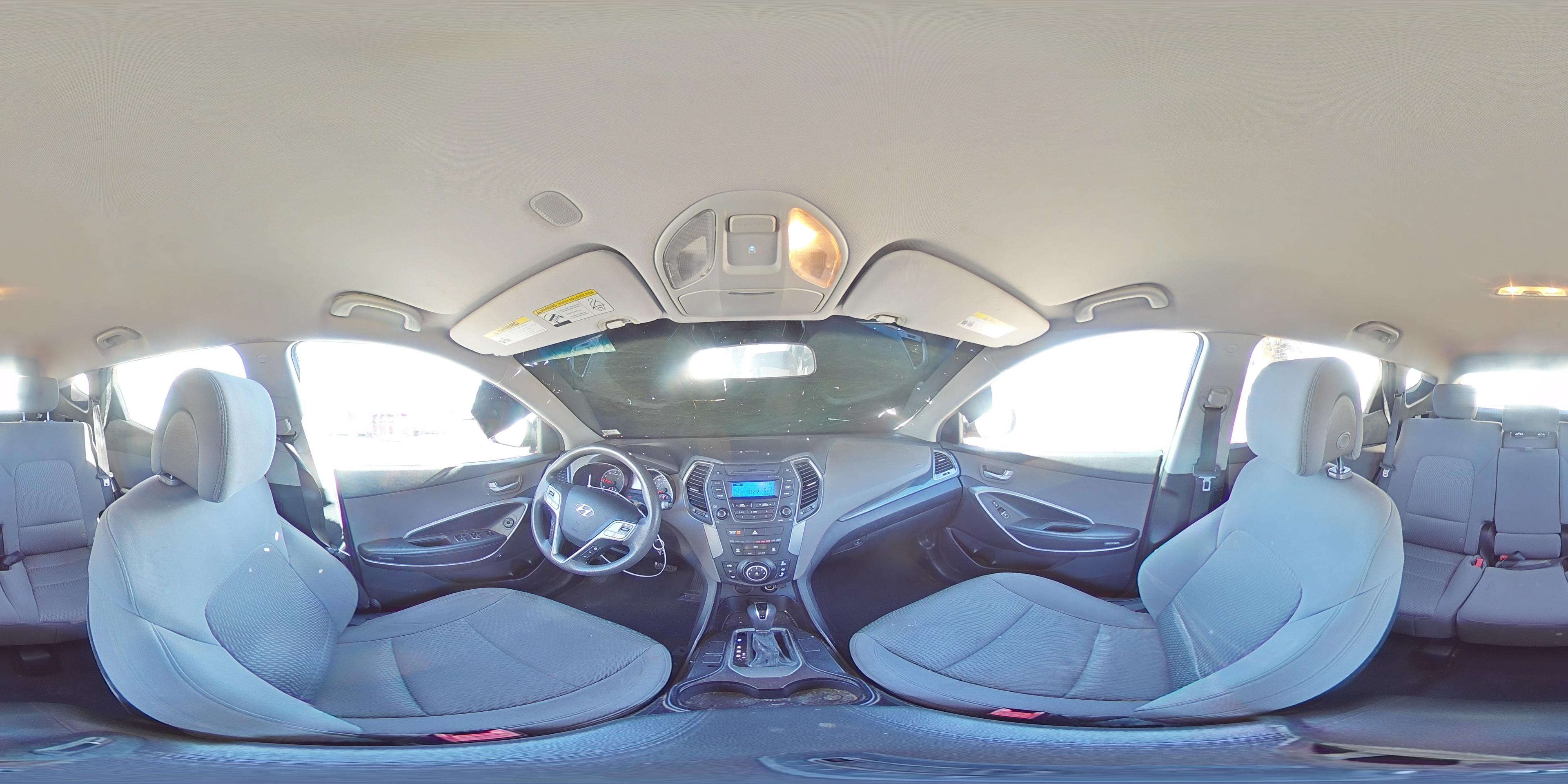 2016 Hyundai Santa Fe - zdjęcie 15