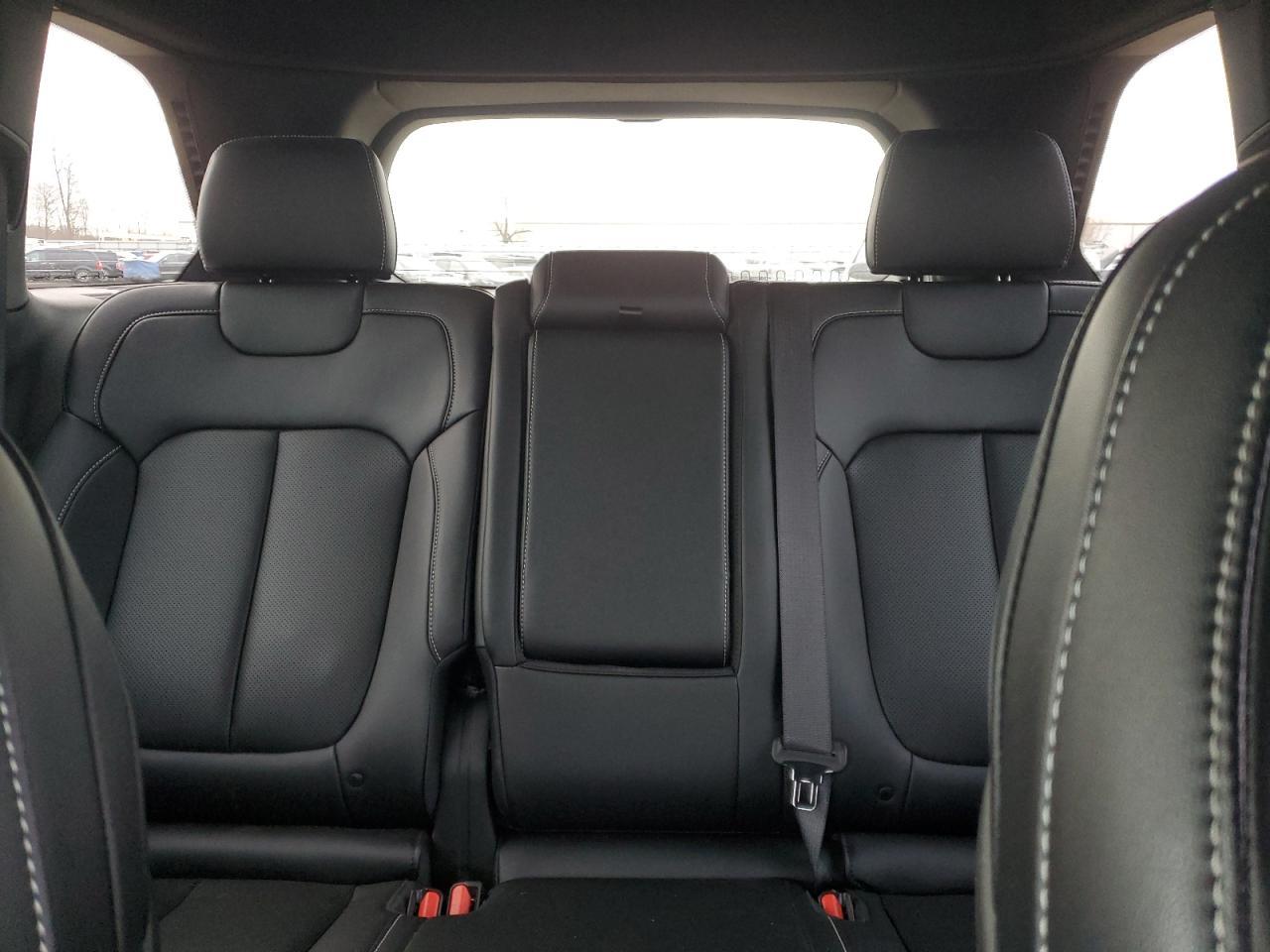 2025 Jeep Grand Cherokee 4Xe - zdjęcie 10