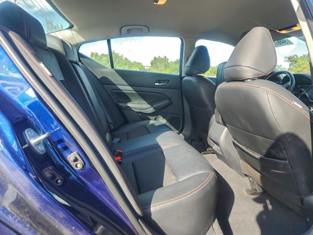 2022 Nissan Altima - zdjęcie 10