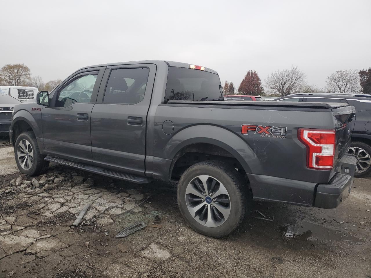 2023 Ford F-150 - zdjęcie 2