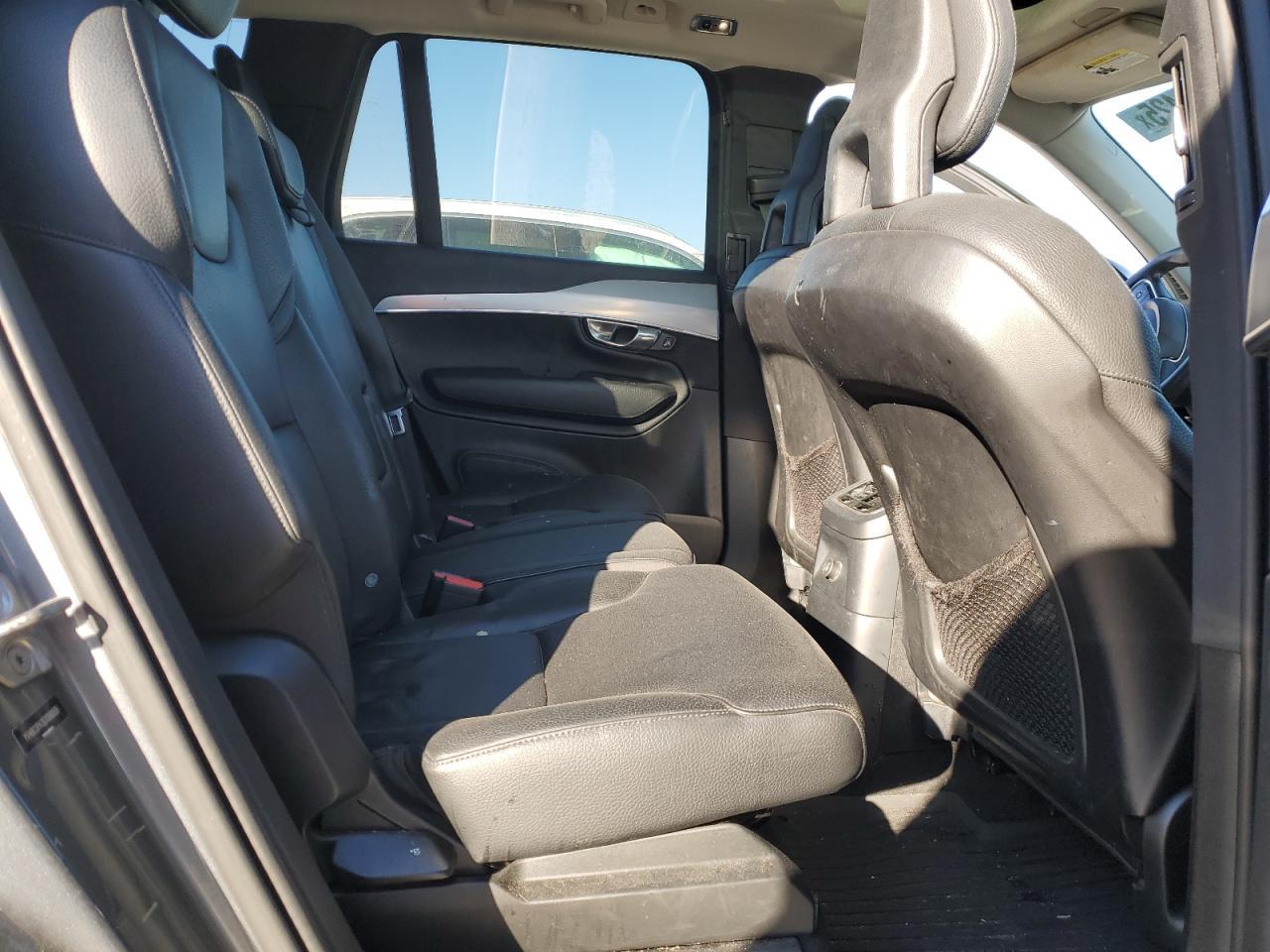 2016 Volvo XC90 - zdjęcie 11