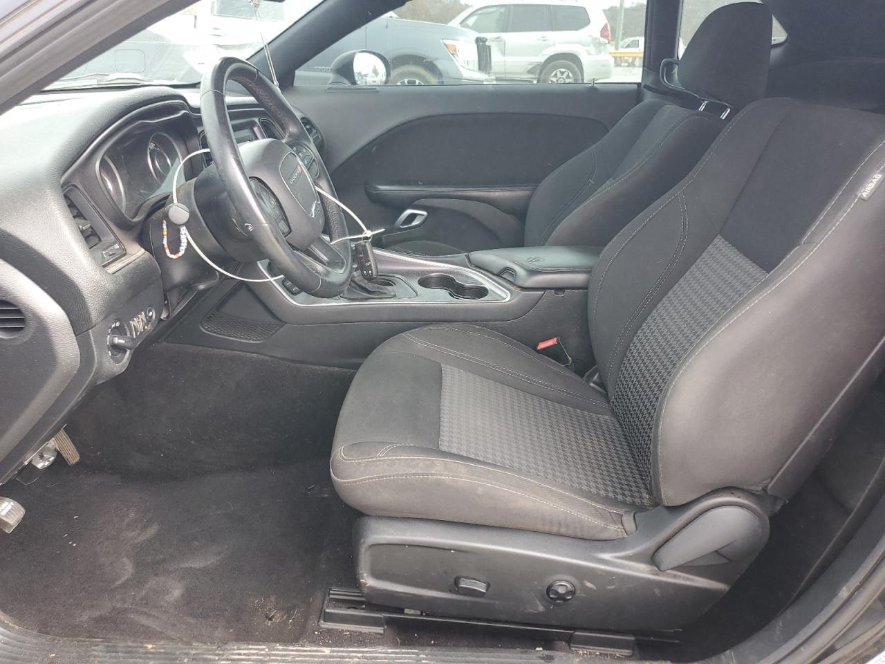 2016 Dodge Challenger Sxt - zdjęcie 7