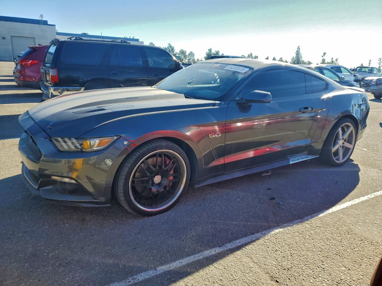 2017 Ford Mustang Gt - zdjęcie główne