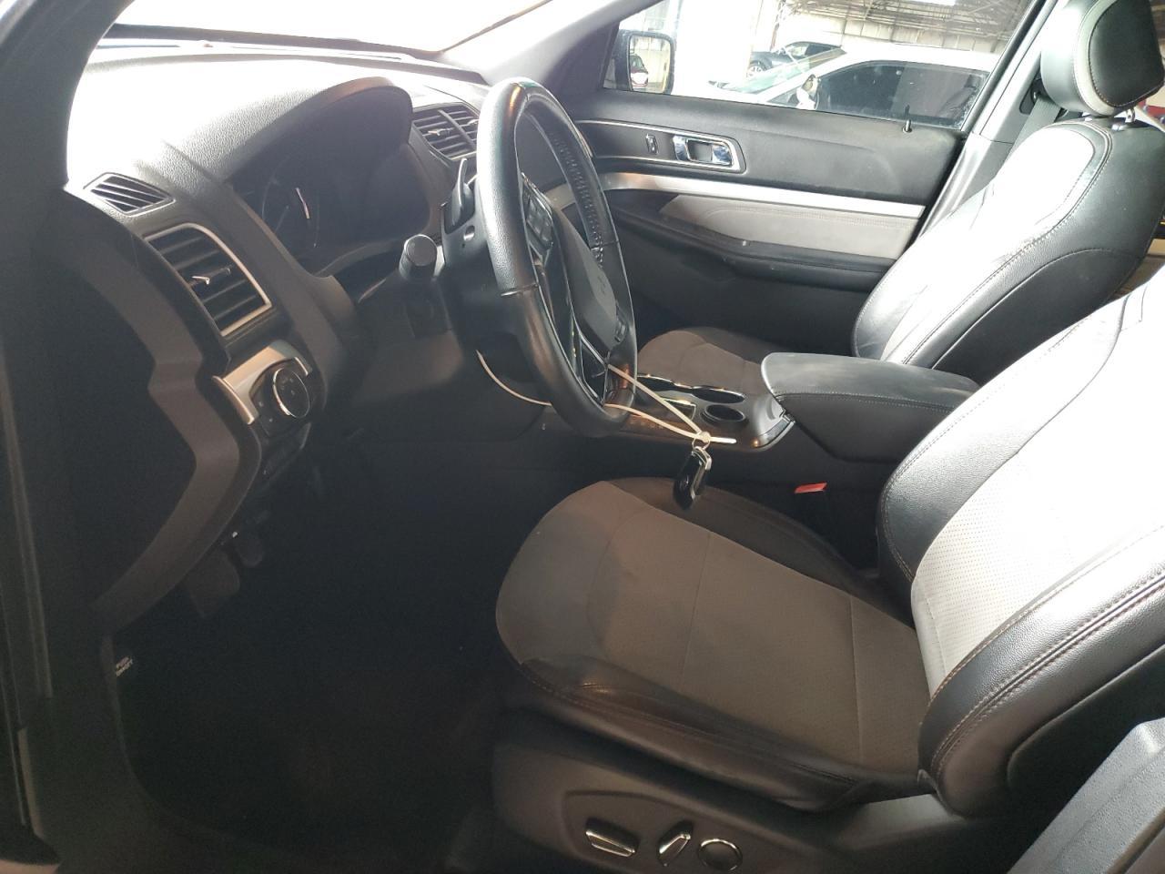 2017 Ford Explorer Xlt - zdjęcie 7