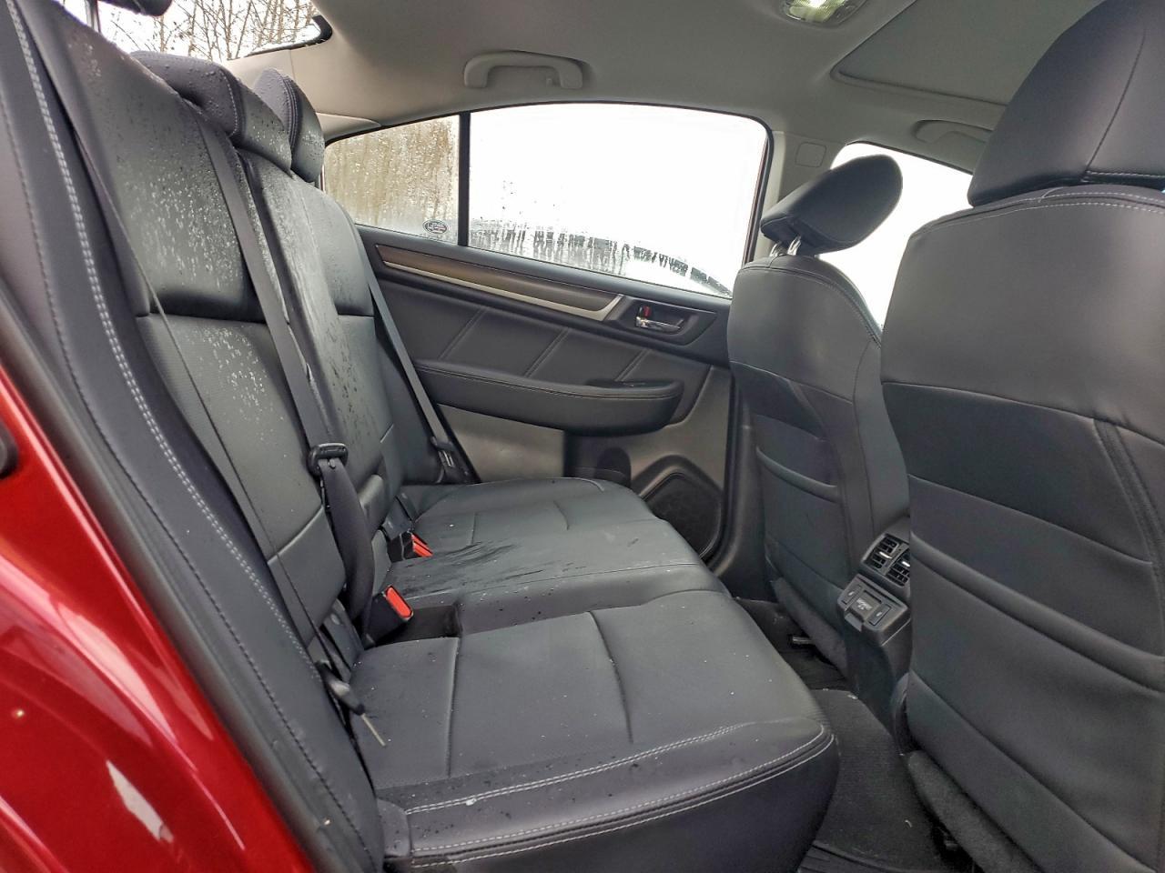 2018 Subaru Legacy - zdjęcie 10