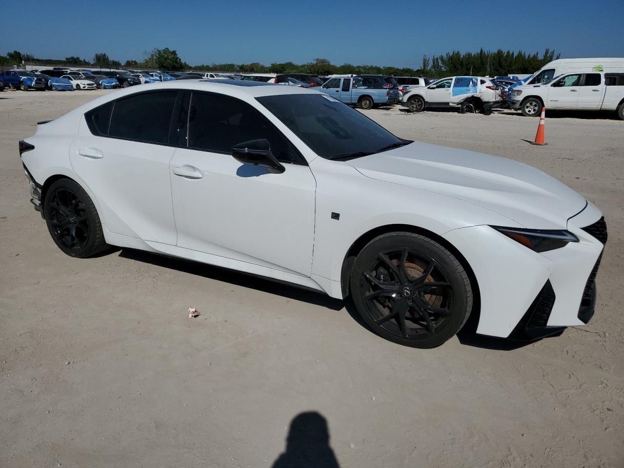 2025 Lexus Is 500 F Sport - zdjęcie 4