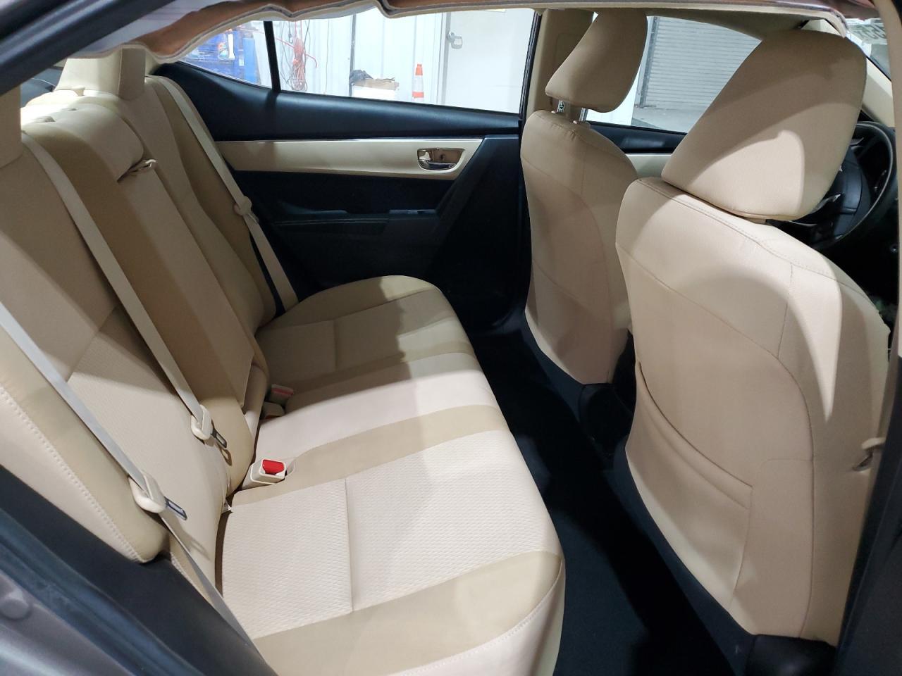 2018 Toyota Corolla - zdjęcie 10