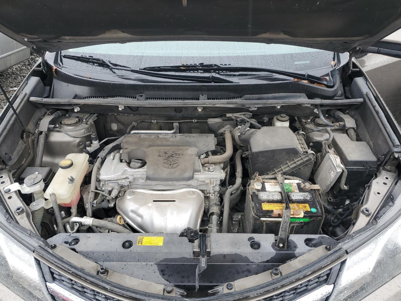 2014 Toyota RAV 4 - zdjęcie 12