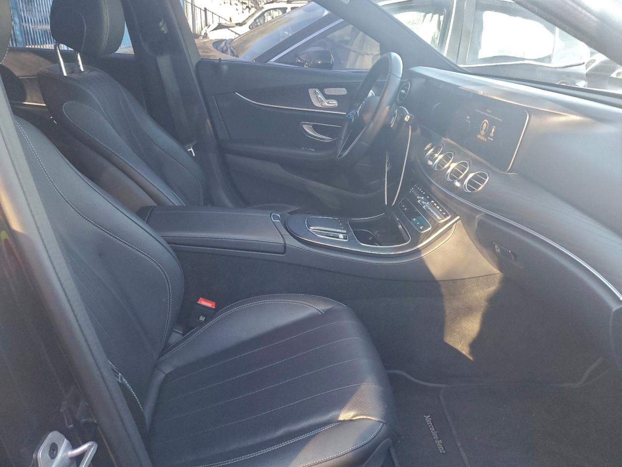 2023 Mercedes-Benz Klasa E - zdjęcie 13
