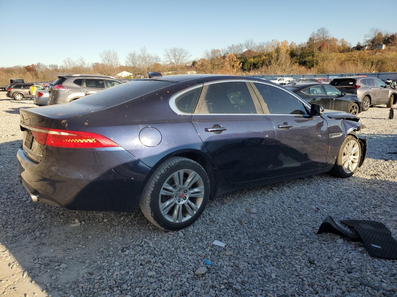 2017 Jaguar XF - zdjęcie 3