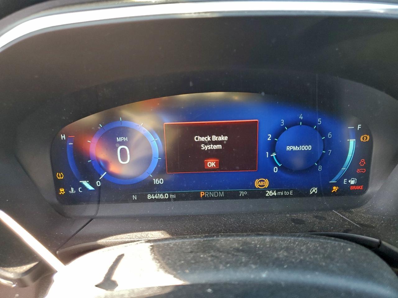 2020 Ford Escape - zdjęcie 9